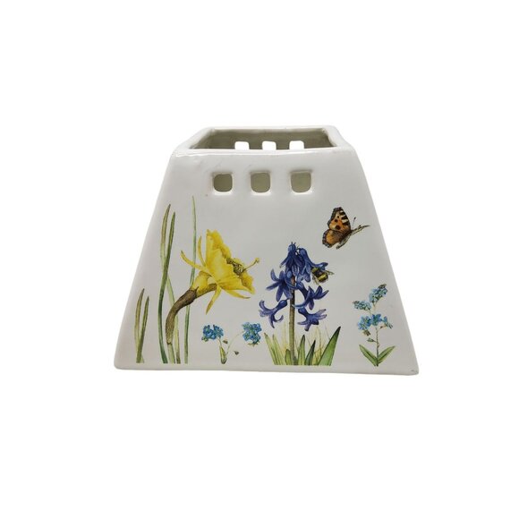 Vintage Ceramic Flower & Butterfly Design Candle Cover - Picture 2 of 6